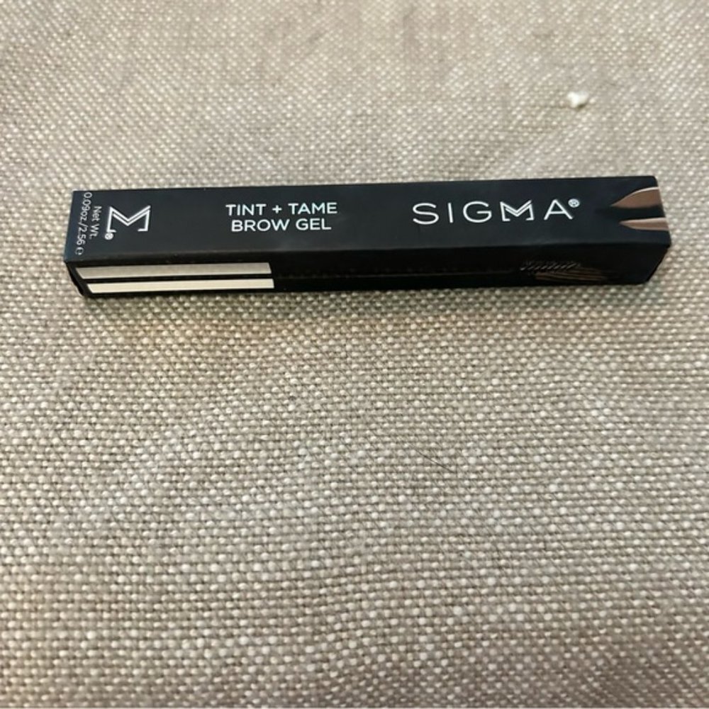 Sigma Beauty TINT + TAME BROW GEL- Light - NIB - Picture 7 of 7